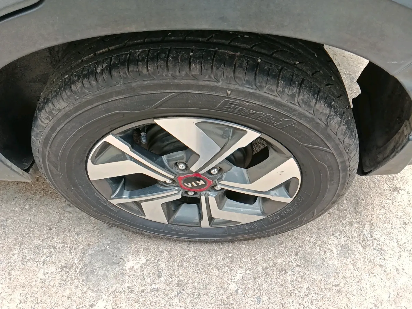 2020 KIA SONET GTX PLUS 1.5 AT, Diesel, Automatic, 71,588 km, tyre