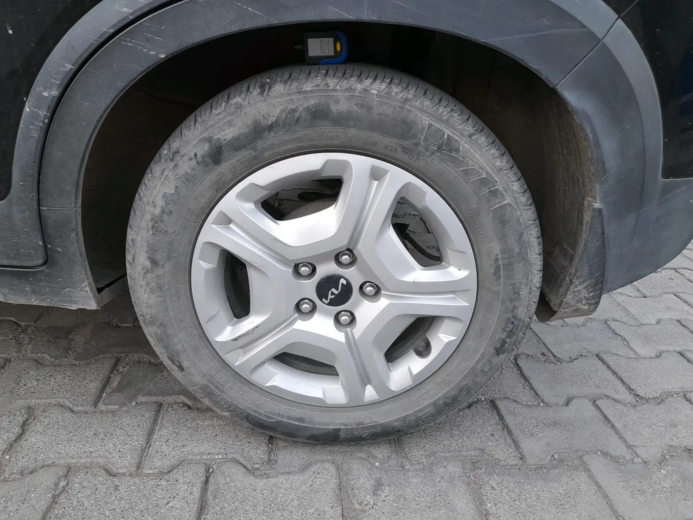 2022 KIA SONET HTK PLUS 1.2, Petrol, Manual, 3,592 km, tyre