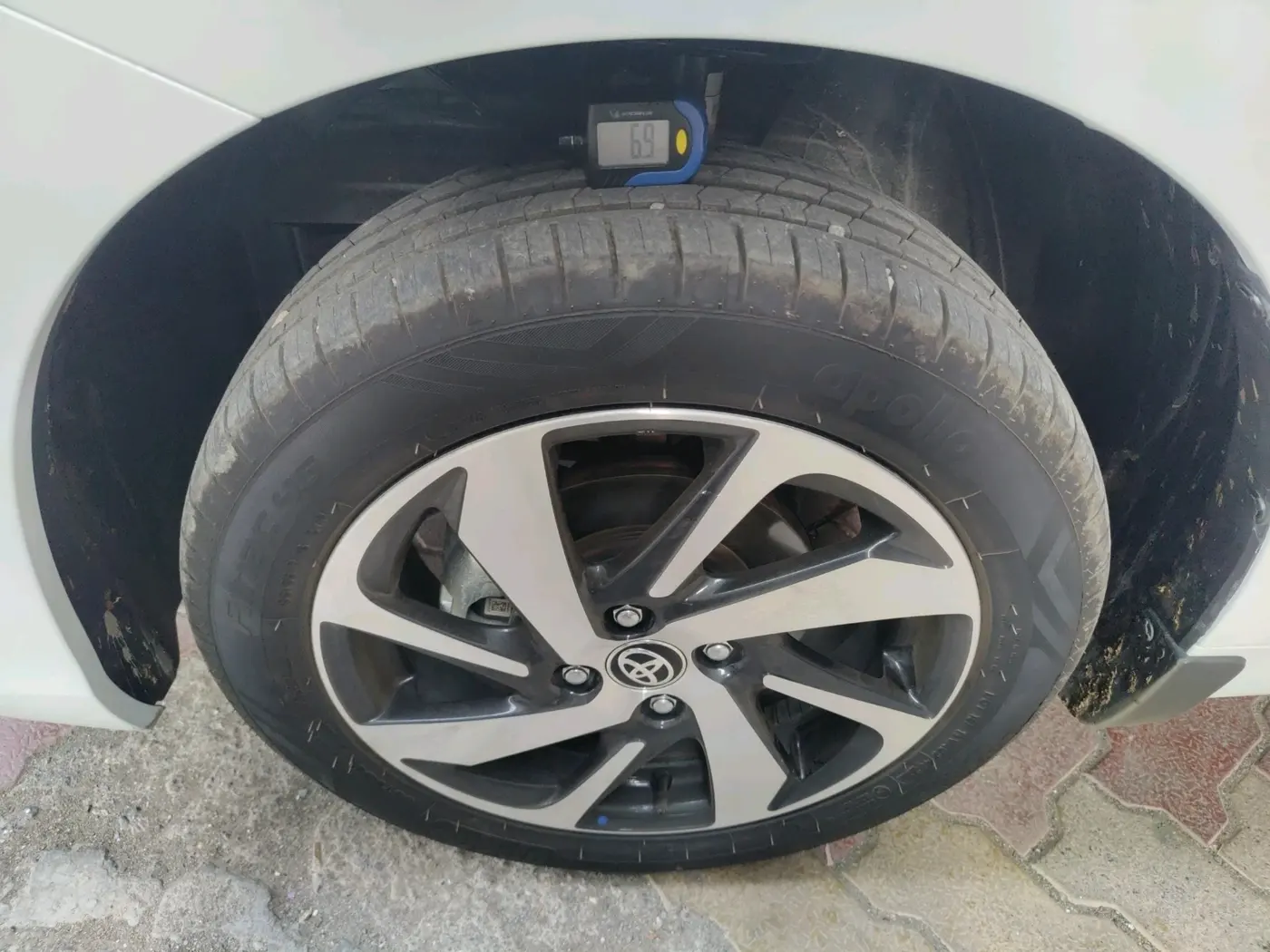 2025 Toyota Glanza G E-CNG, CNG, Manual, 8,921 km, tyre