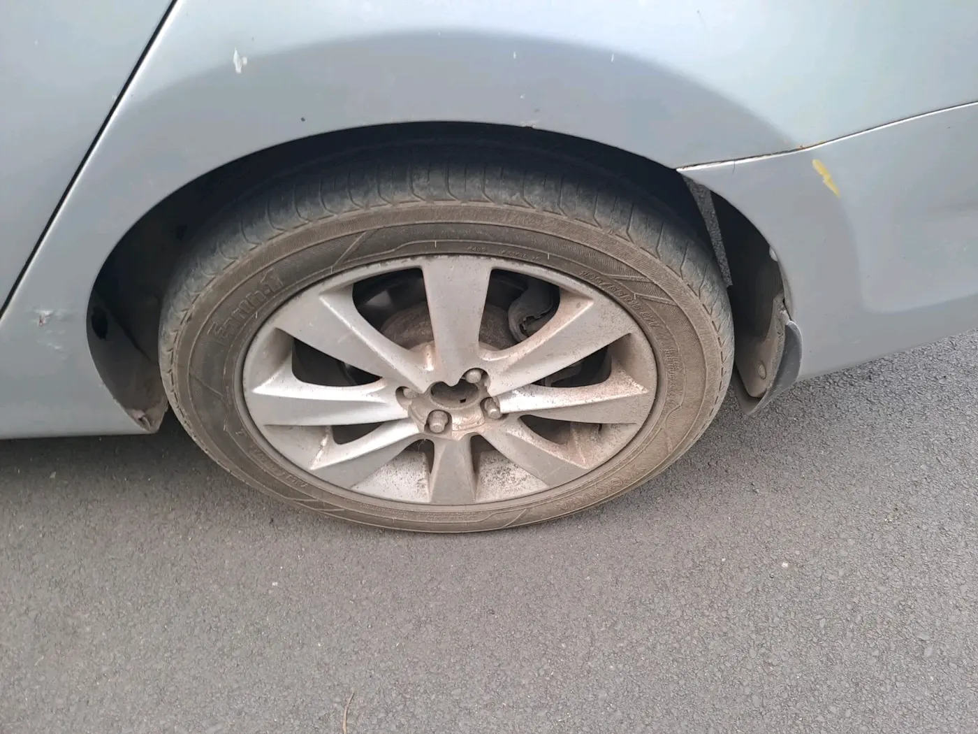 2012 Hyundai Verna FLUIDIC 1.6 CRDI SX OPT AT, Diesel, Automatic, 1,61,254 km, tyre