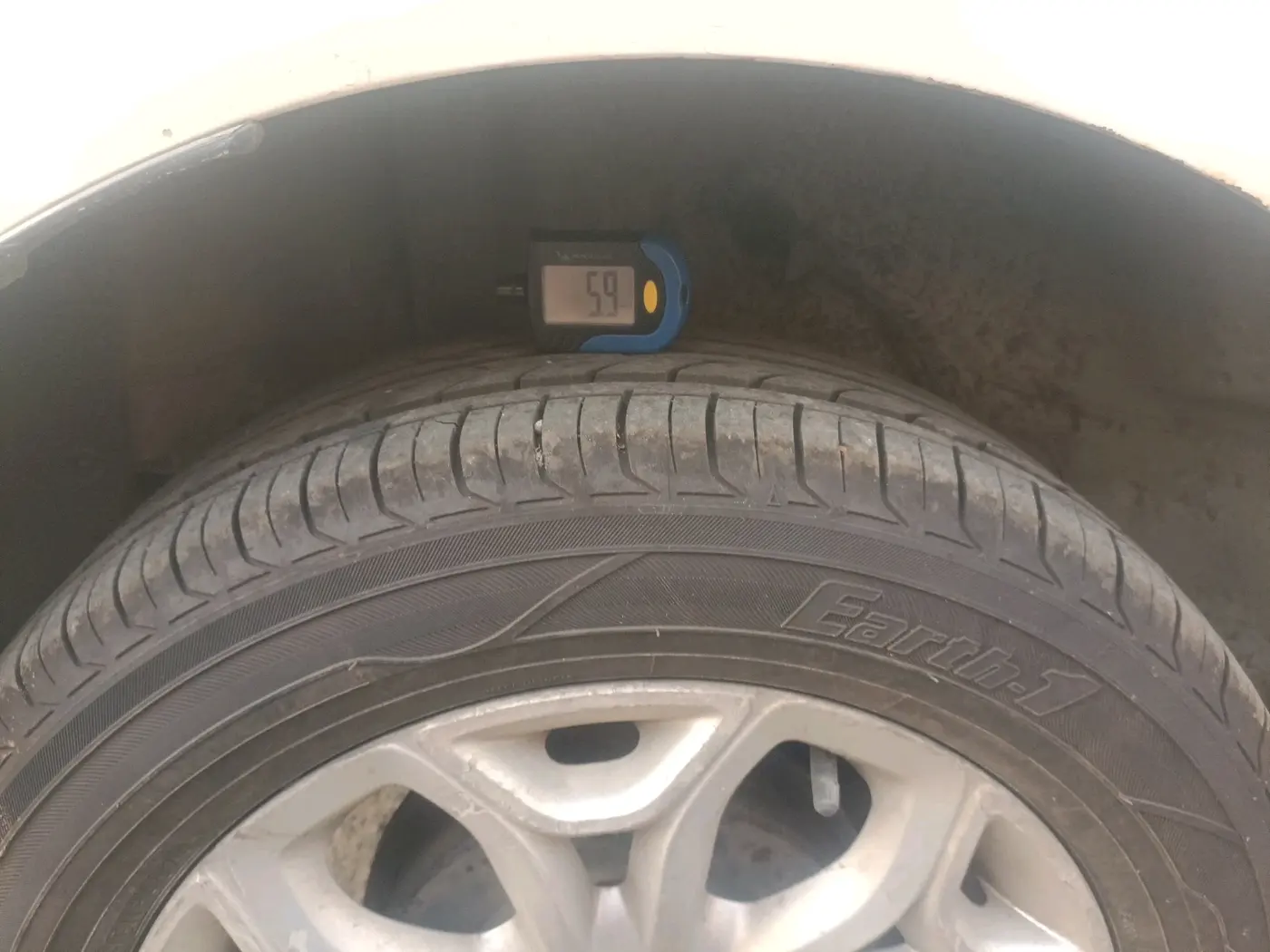2014 Ford Ecosport TITANIUM 1.5L DIESEL, Diesel, Manual, 98,927 km, tyre