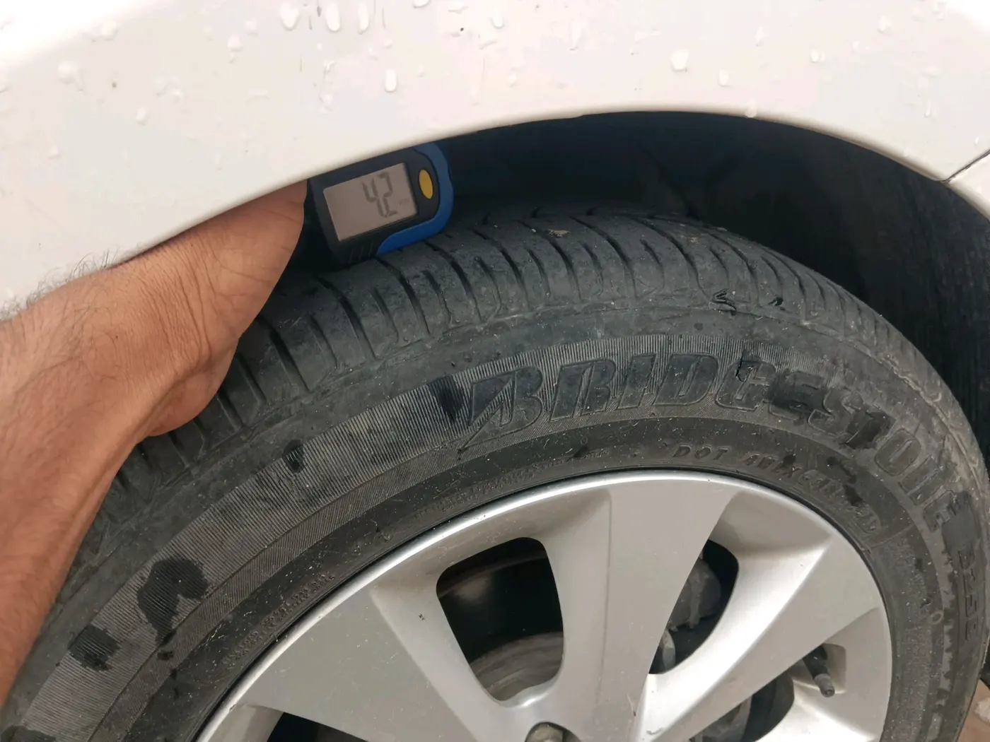 2017 Hyundai Verna 1.6 VTVT S AT, Petrol, Automatic, 60,384 km, tyre