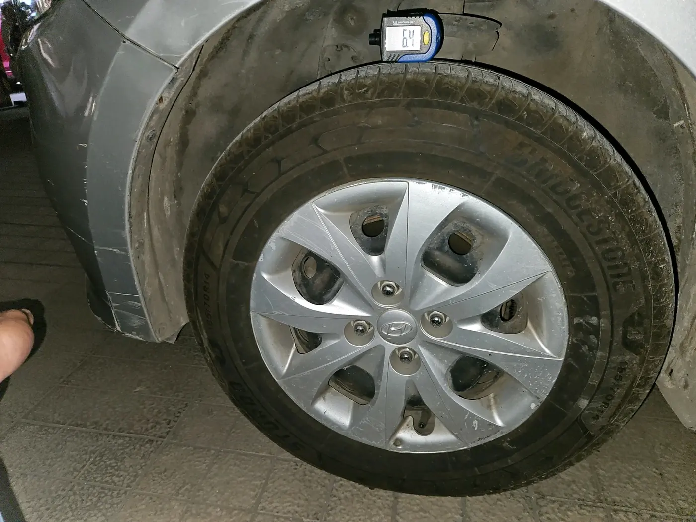 2015 Hyundai Elite i20 MAGNA 1.2, CNG, Manual, 98,939 km, tyre