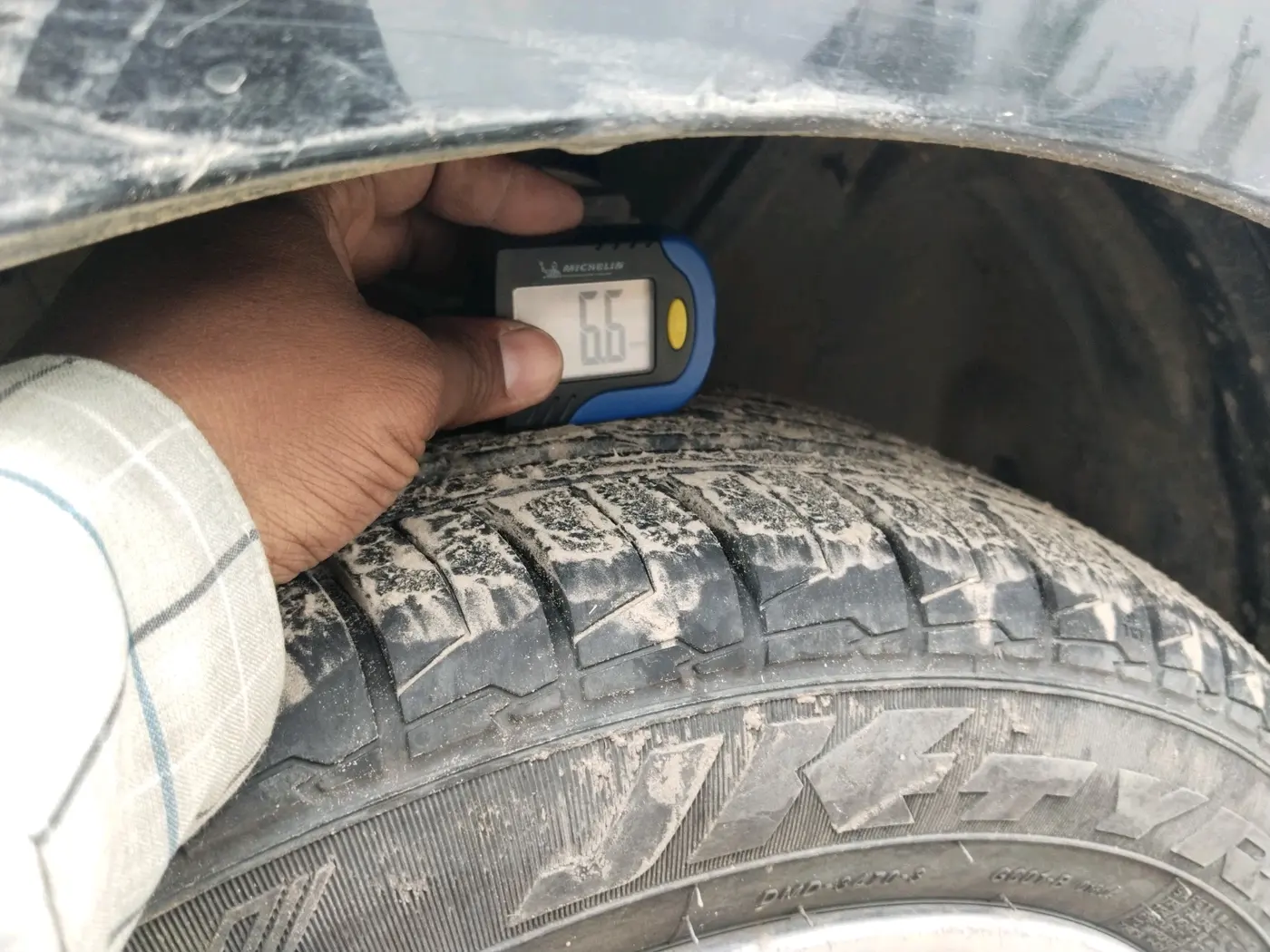 2022 Tata ALTROZ XT PETROL DARK EDITION, CNG, Manual, 90,004 km, tyre