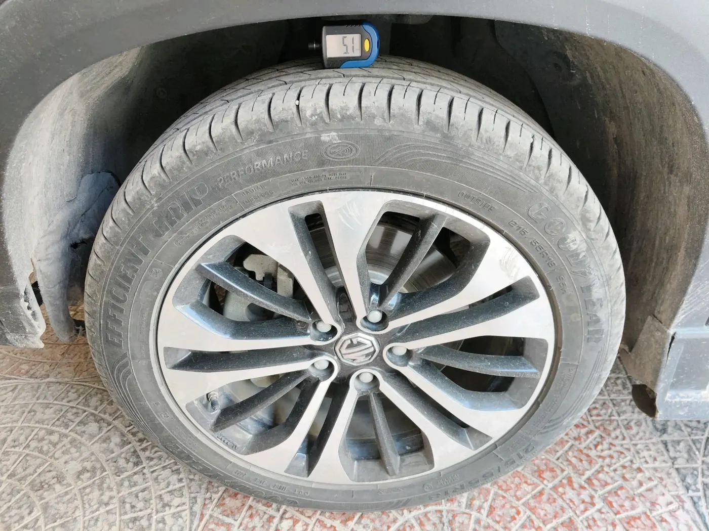 2022 MG HECTOR SHARP 1.5 PETROL CVT, Petrol, Automatic, 44,293 km, tyre
