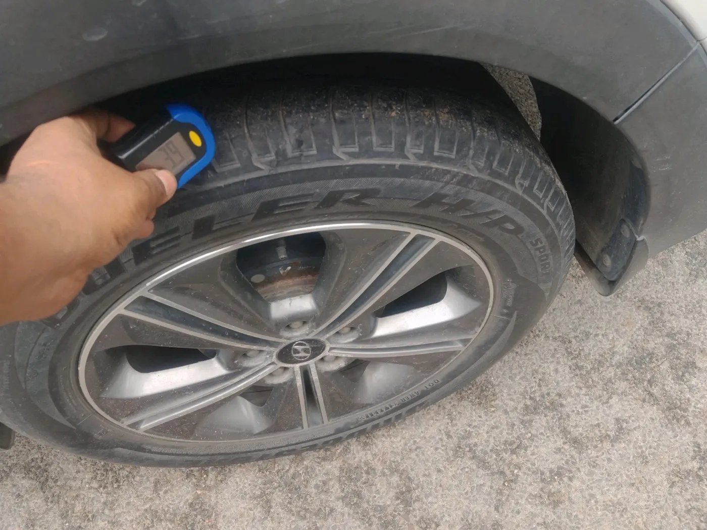 2016 Hyundai Creta SX PLUS AT 1.6 PETROL, Petrol, Automatic, 35,706 km, tyre