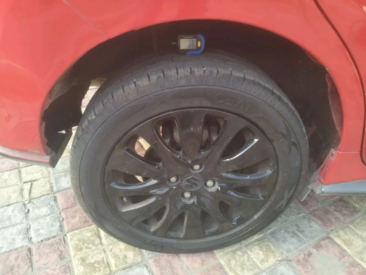 2017 Maruti Baleno RS 1.0 PETROL, Petrol, Manual, 82,869 km, tyre
