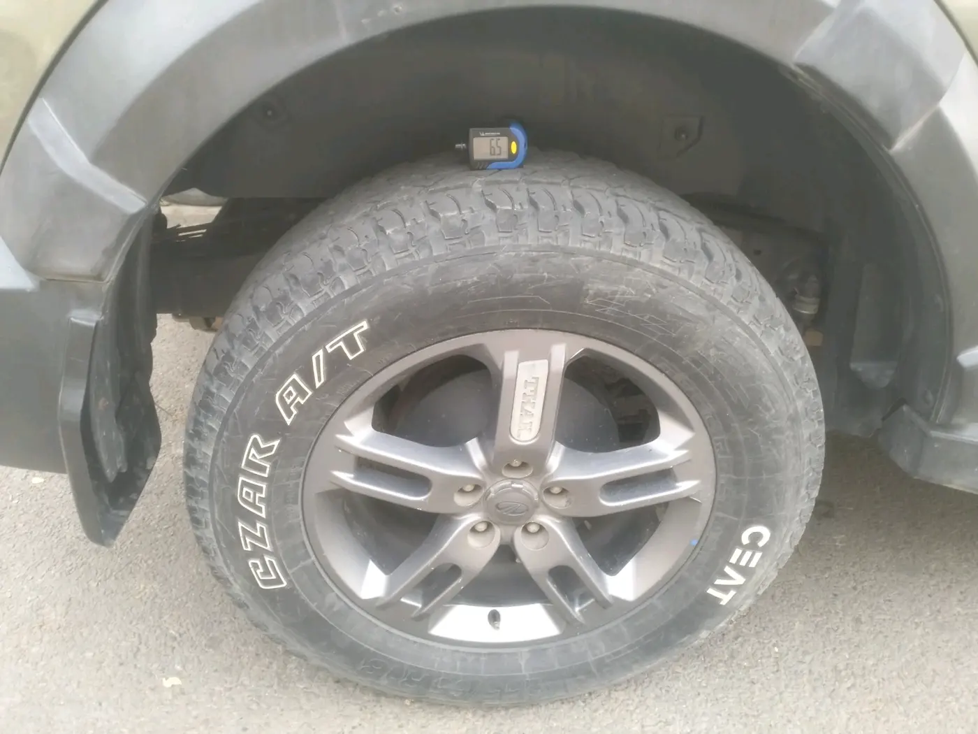 2021 Mahindra Thar LX PETROL HT 4WD AT, Petrol, Automatic, 27,191 km, tyre