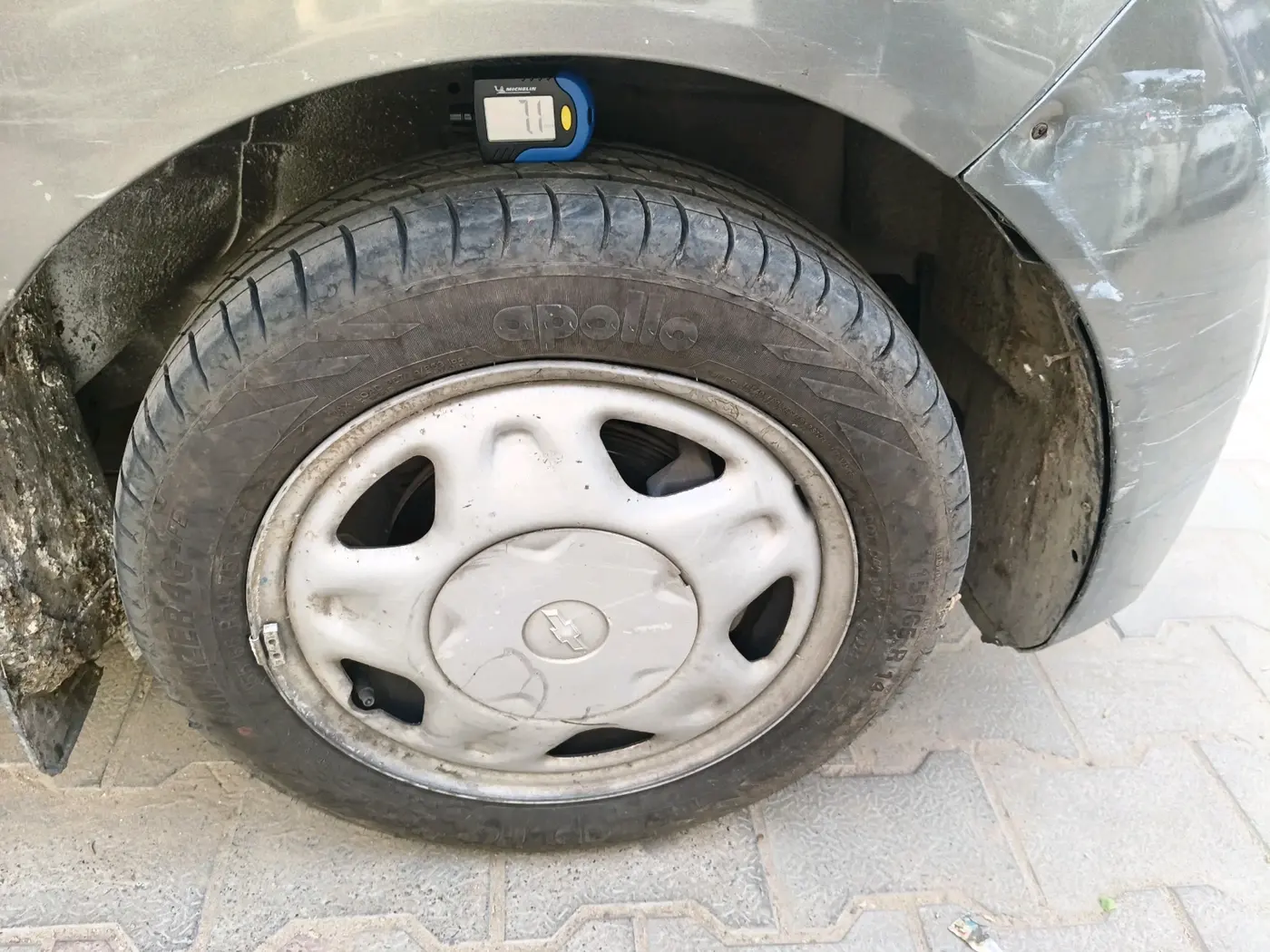 2012 Chevrolet Beat LT PETROL, CNG, Manual, 1,14,538 km, tyre