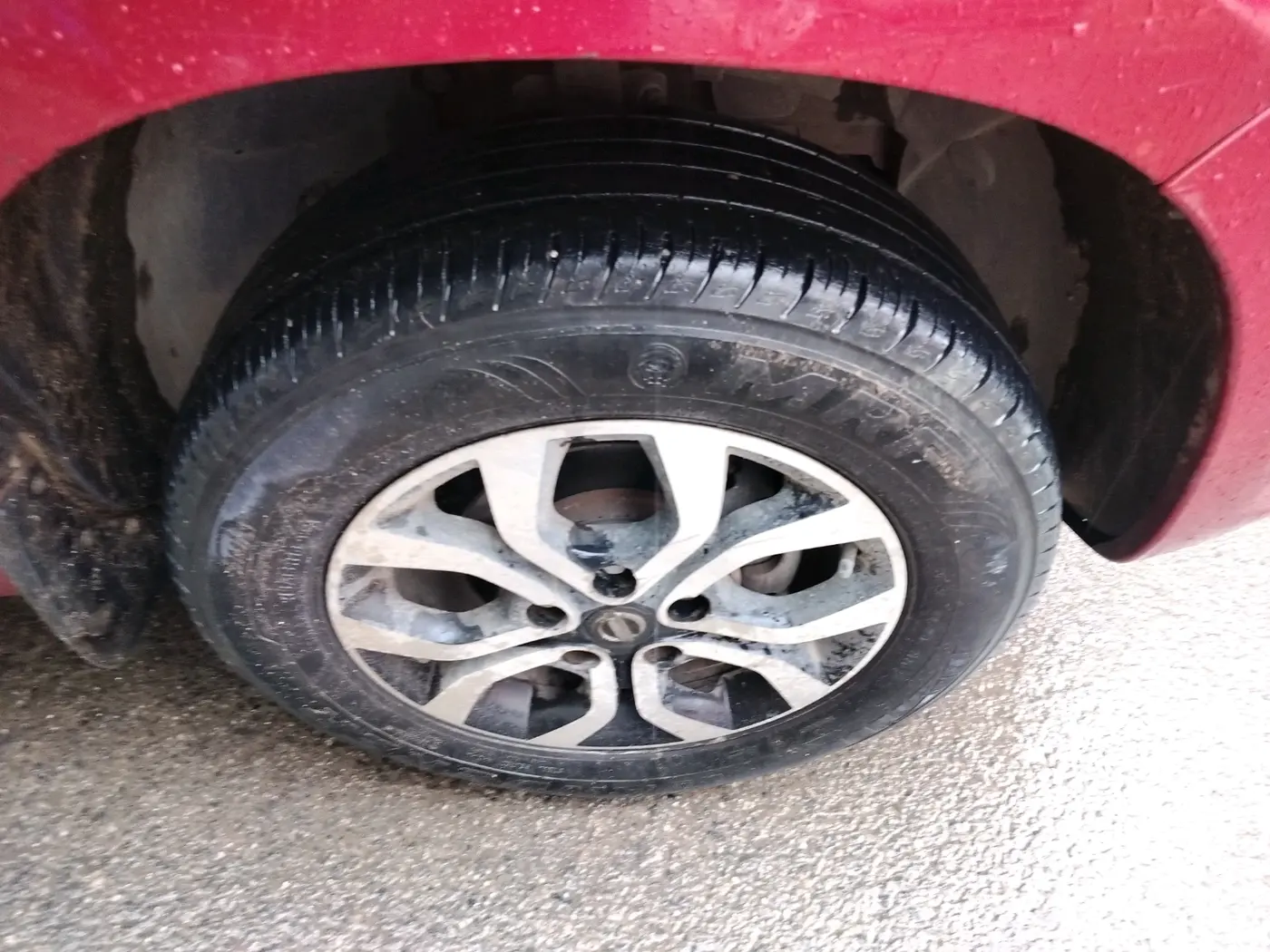 2014 Nissan Terrano XV D THP PREMIUM 110 PS, Diesel, Manual, 76,703 km, tyre