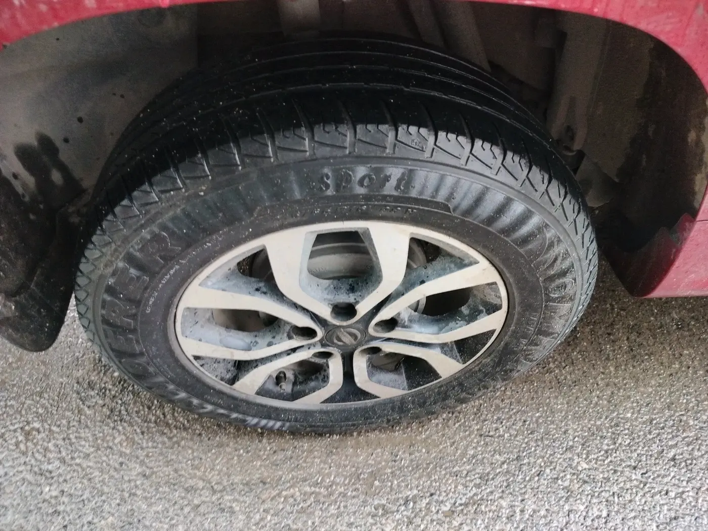 2014 Nissan Terrano XV D THP PREMIUM 110 PS, Diesel, Manual, 76,703 km, tyre