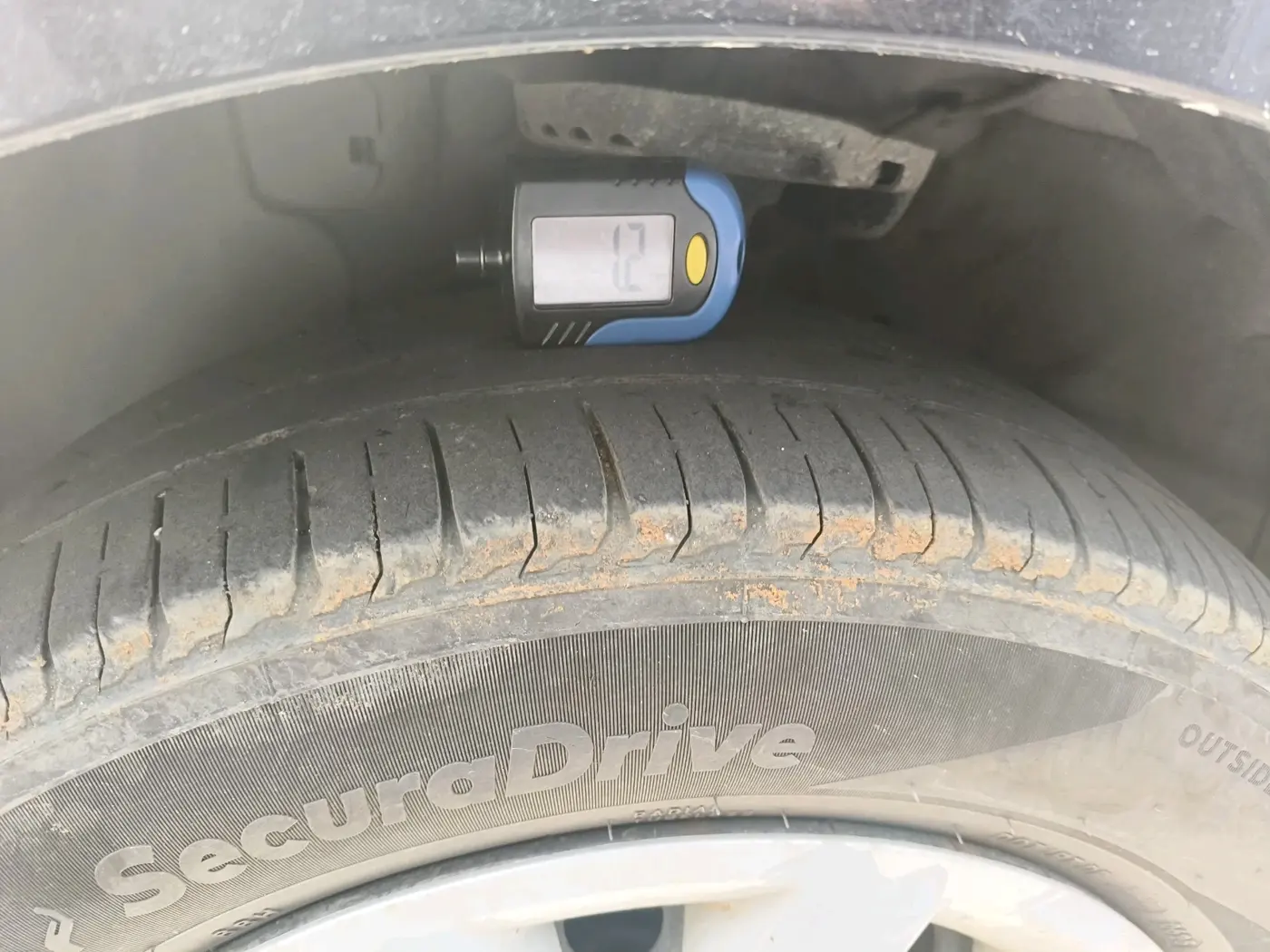 2019 Hyundai Verna 1.4 EX PETROL, Petrol, Manual, 81,826 km, tyre