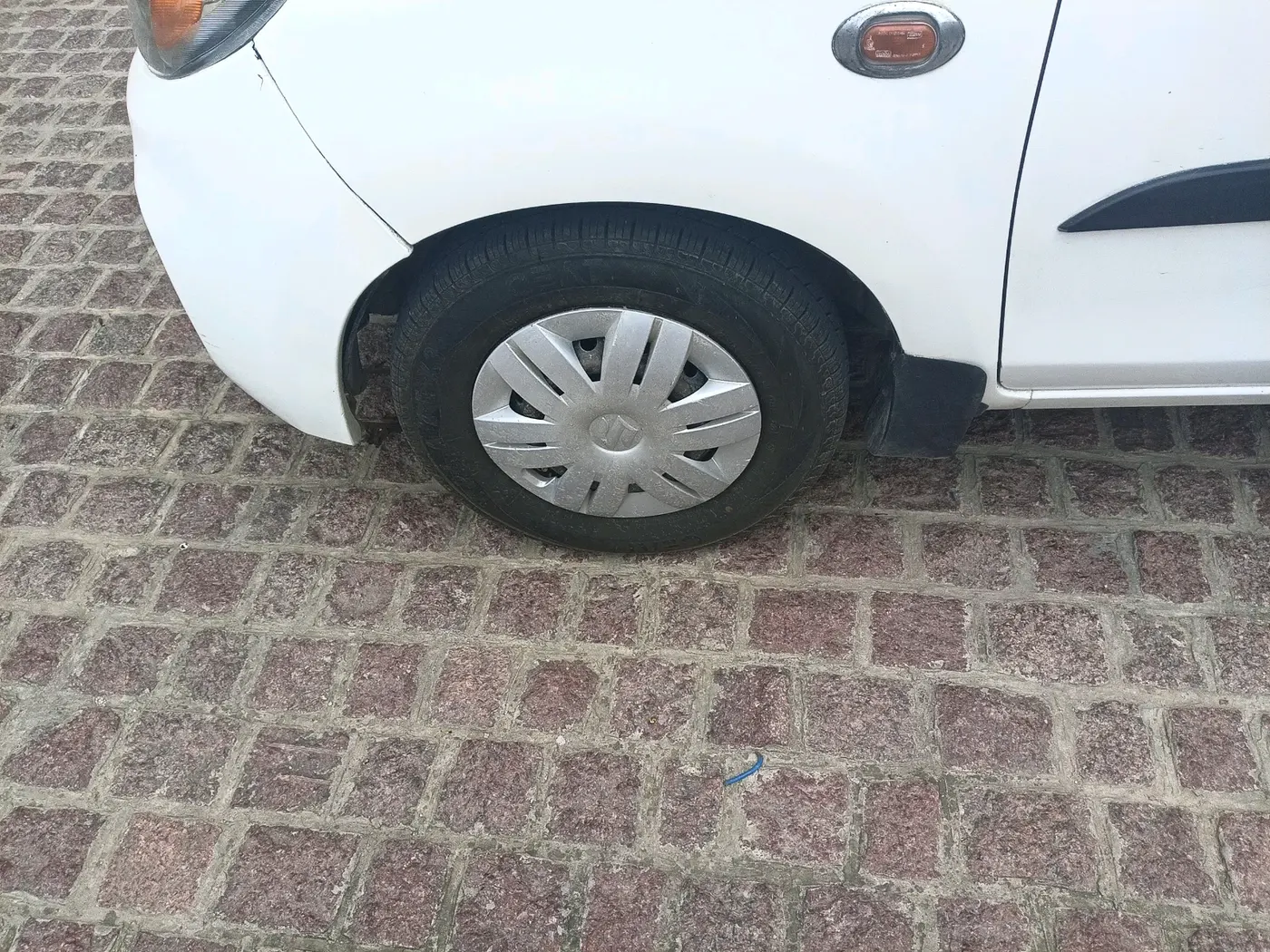 2019 Maruti Alto VXI, CNG, Manual, 1,05,354 km, tyre