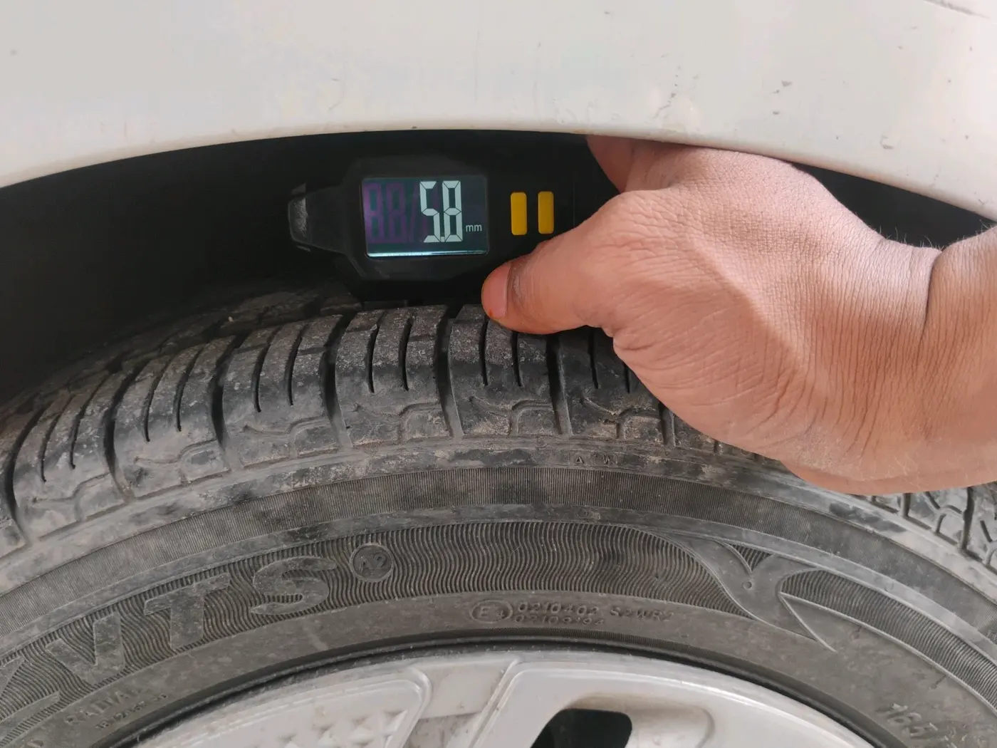 2018 Maruti Celerio ZXI AMT (O), CNG, Automatic, 66,141 km, tyre