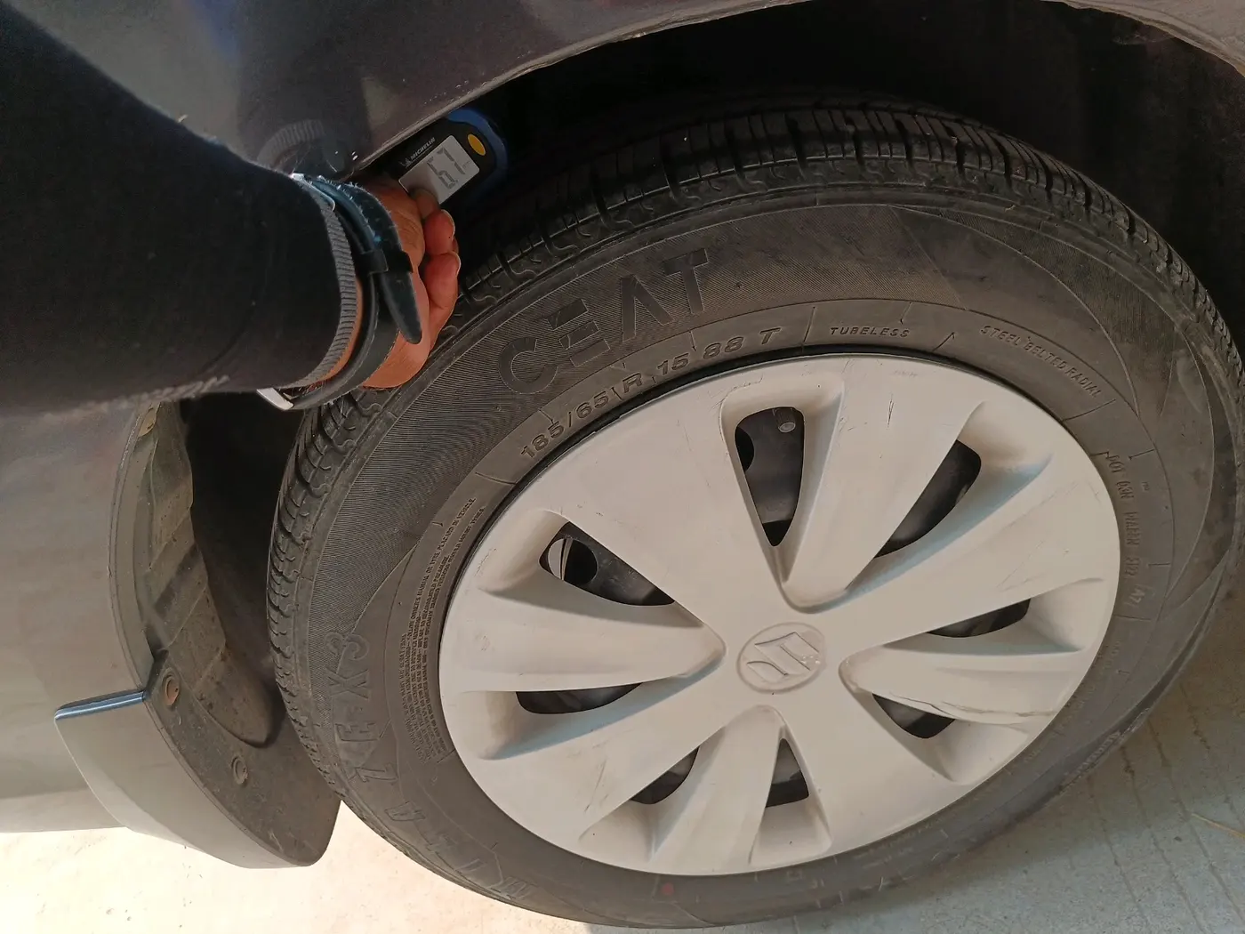 2018 Maruti Ertiga VXI, CNG, Manual, 95,223 km, tyre