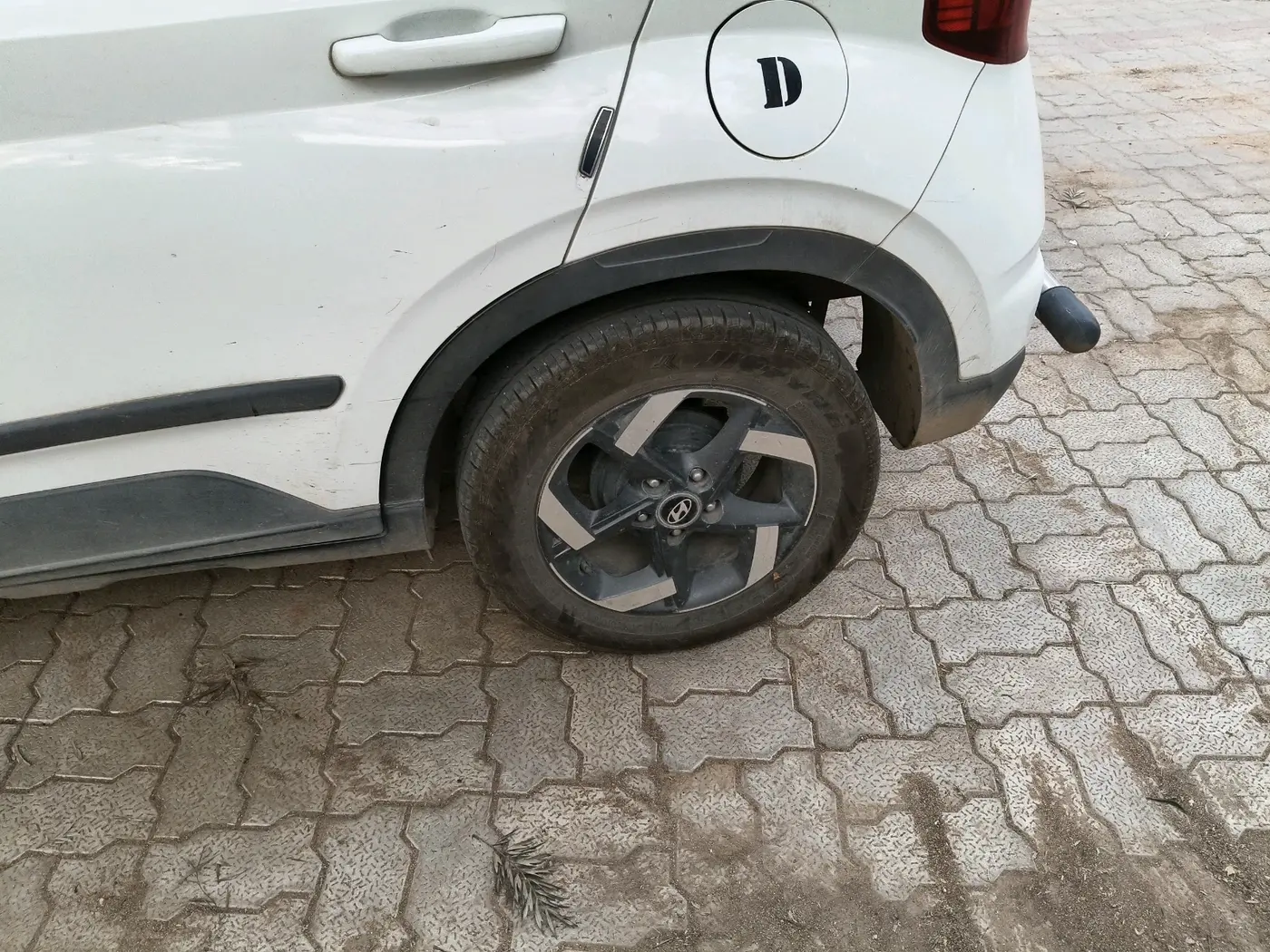 2020 Hyundai VENUE SX 1.5 CRDI, Diesel, Manual, 55,601 km, tyre