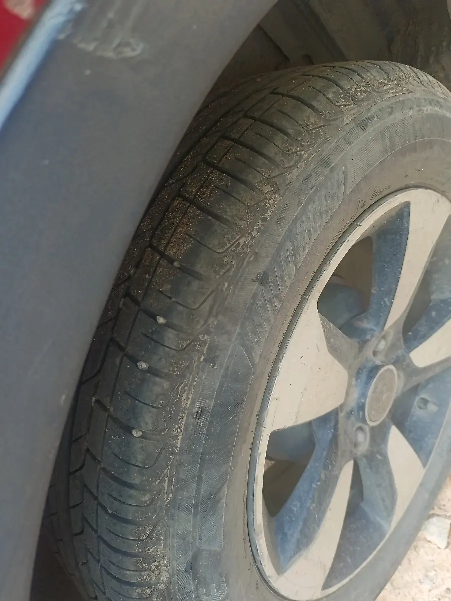 2019 Tata NEXON XZA PLUS DIESEL, Diesel, Automatic, 1,33,459 km, tyre