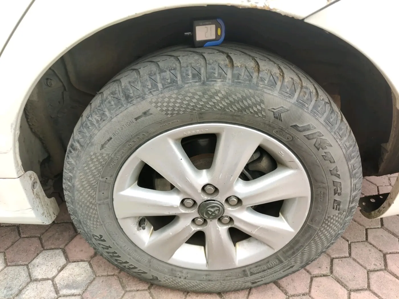 2012 Toyota Corolla Altis G DIESEL, Diesel, Manual, 2,62,385 km, tyre