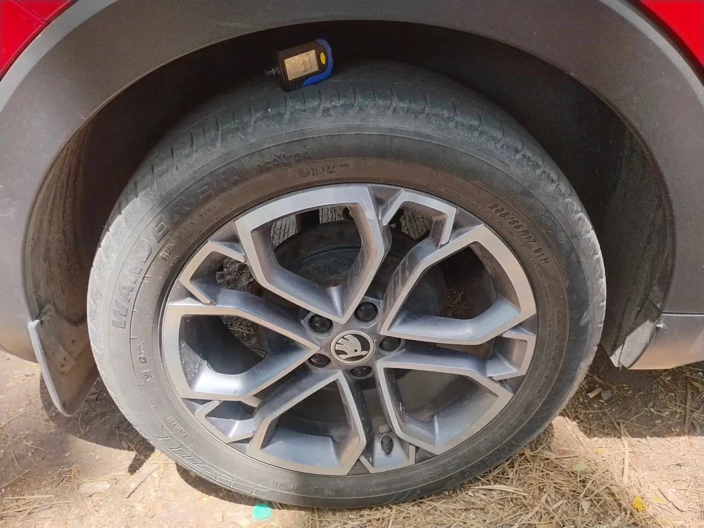 2021 Skoda KUSHAQ STYLE 1.5L TSI DSG, Petrol, Automatic, 29,577 km, tyre