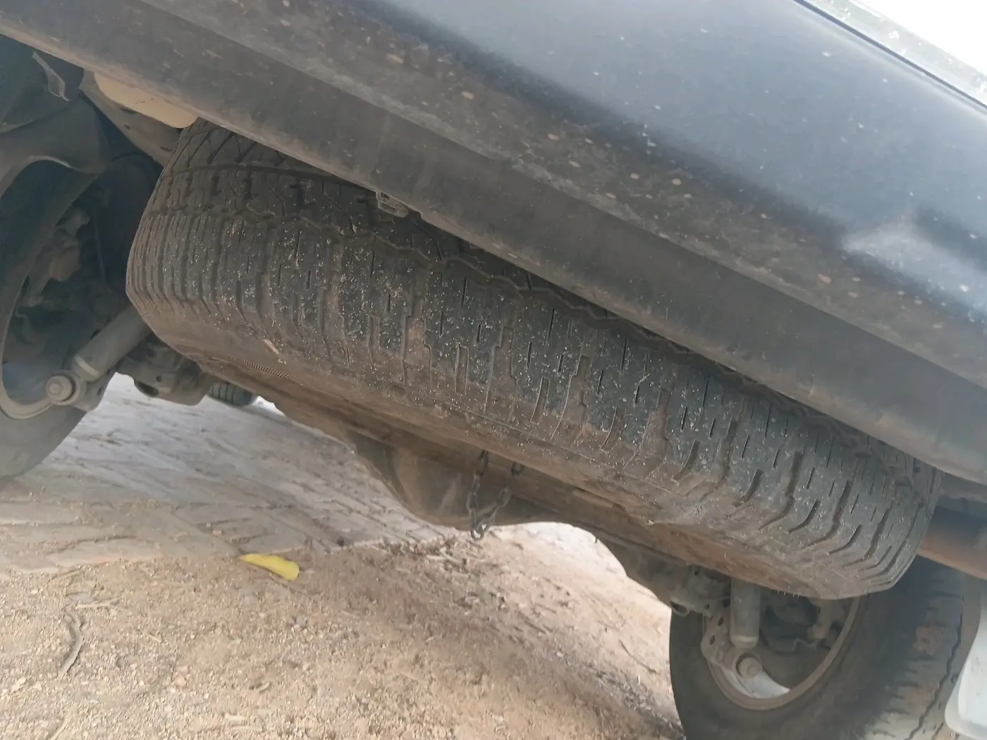 2022 Toyota Fortuner 4X2 MT 2.8 DIESEL, Diesel, Manual, 1,08,750 km, tyre