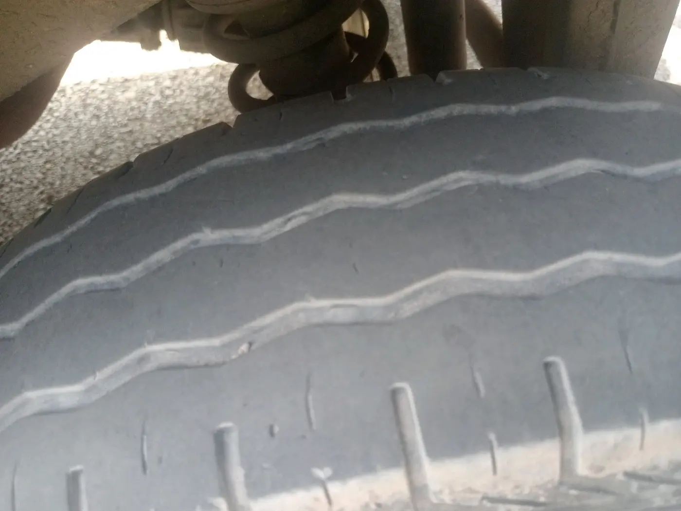 2024 Maruti Eeco 5 STR AC CNG, CNG, Manual, 28,916 km, tyre