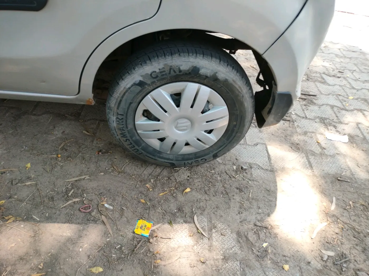 2021 Maruti Alto LXI, Petrol, Manual, 48,196 km, tyre