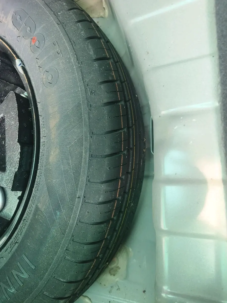 2022 Tata PUNCH PURE MT, Petrol, Manual, 51,040 km, tyre