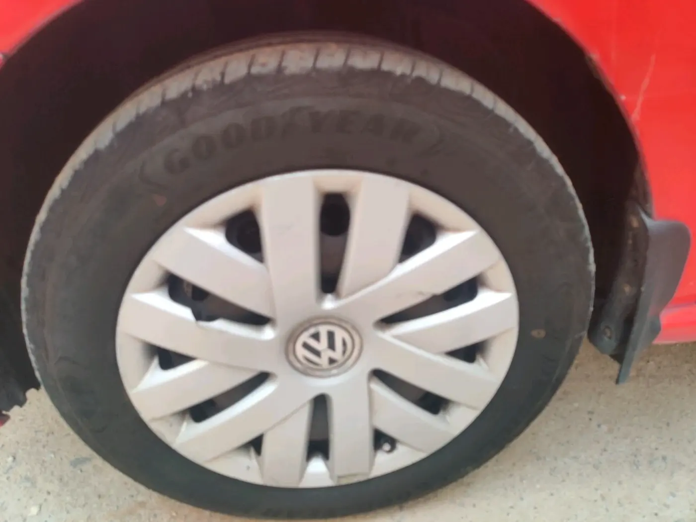 2013 Volkswagen Polo COMFORTLINE 1.2L PETROL, Petrol, Manual, 76,722 km, tyre
