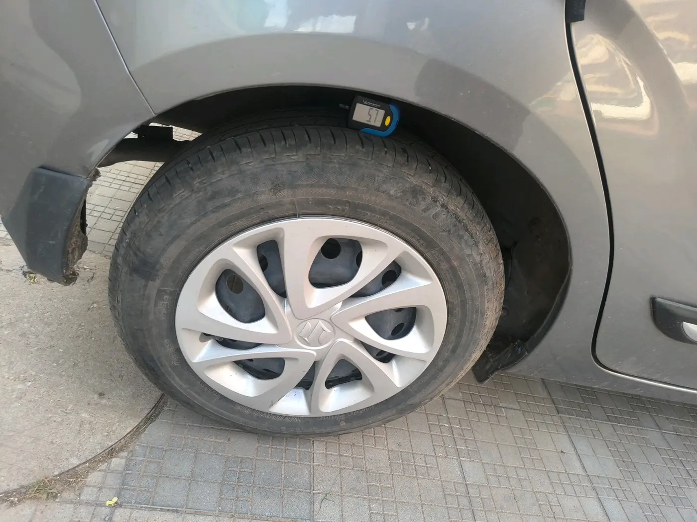2023 Maruti Celerio ZXI AMT, Petrol, Automatic, 13,507 km, tyre