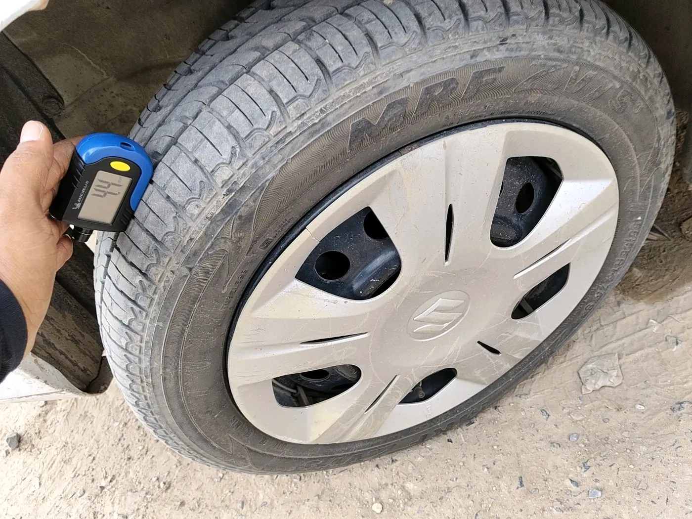 2012 Maruti Wagon R 1.0 VXI, Petrol, Manual, 42,000 km, tyre