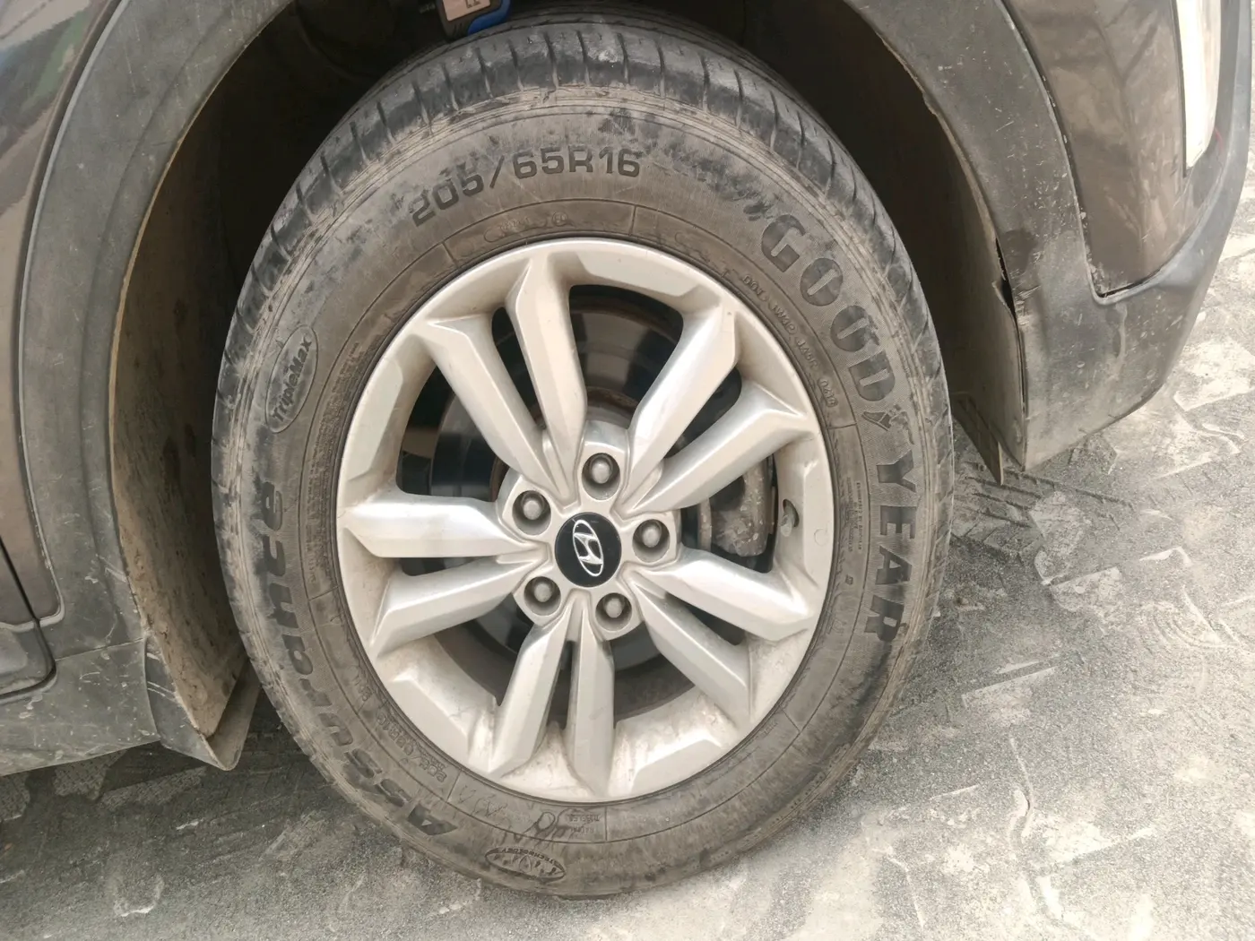 2018 Hyundai Creta SX PLUS 1.6 PETROL, Petrol, Manual, 32,838 km, tyre