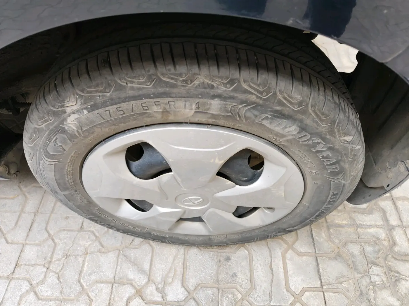2021 Tata Tiago XT (O) PETROL, Petrol, Manual, 14,520 km, tyre