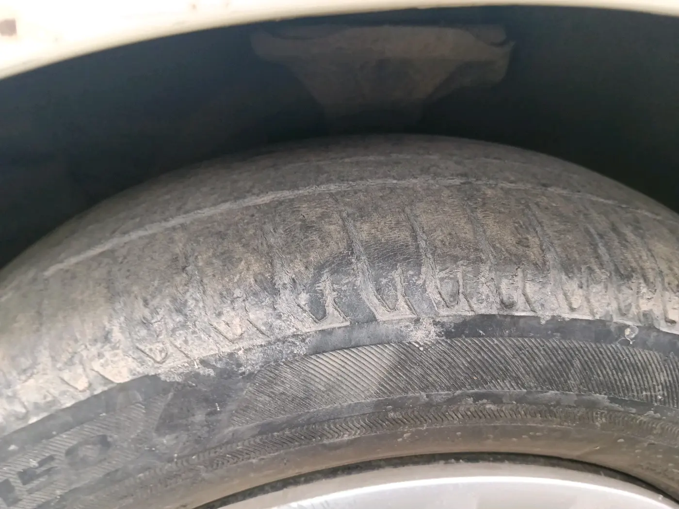 2012 Hyundai Santro Xing GL, Petrol, Manual, 83,108 km, tyre