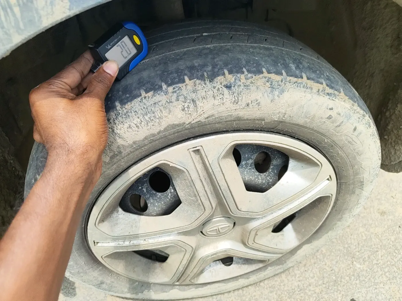 2019 Tata NEXON XM PETROL, Petrol, Manual, 45,469 km, tyre