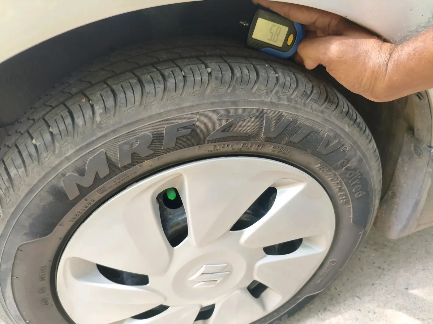 2015 Maruti Celerio VXI CNG, CNG, Manual, 1,31,145 km, tyre
