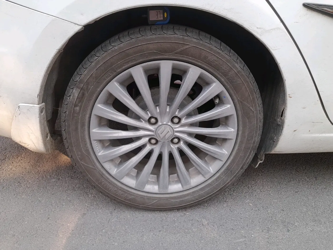 2017 Maruti Ciaz ALPHA 1.4 PETROL, Petrol, Manual, 76,052 km, tyre