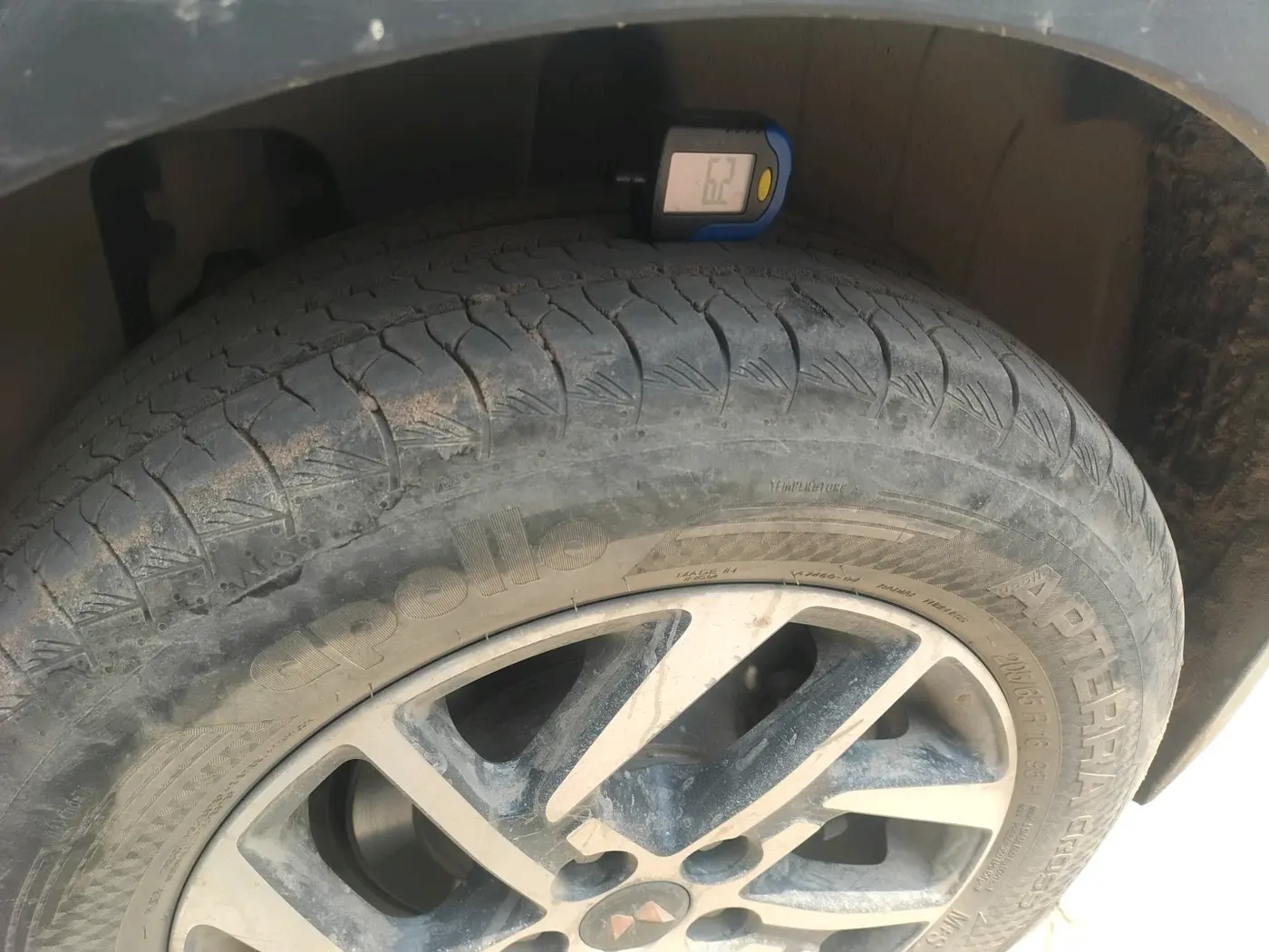 2023 Mahindra XUV400 EL 7.2 KW, Electric, Automatic, 36,631 km, tyre