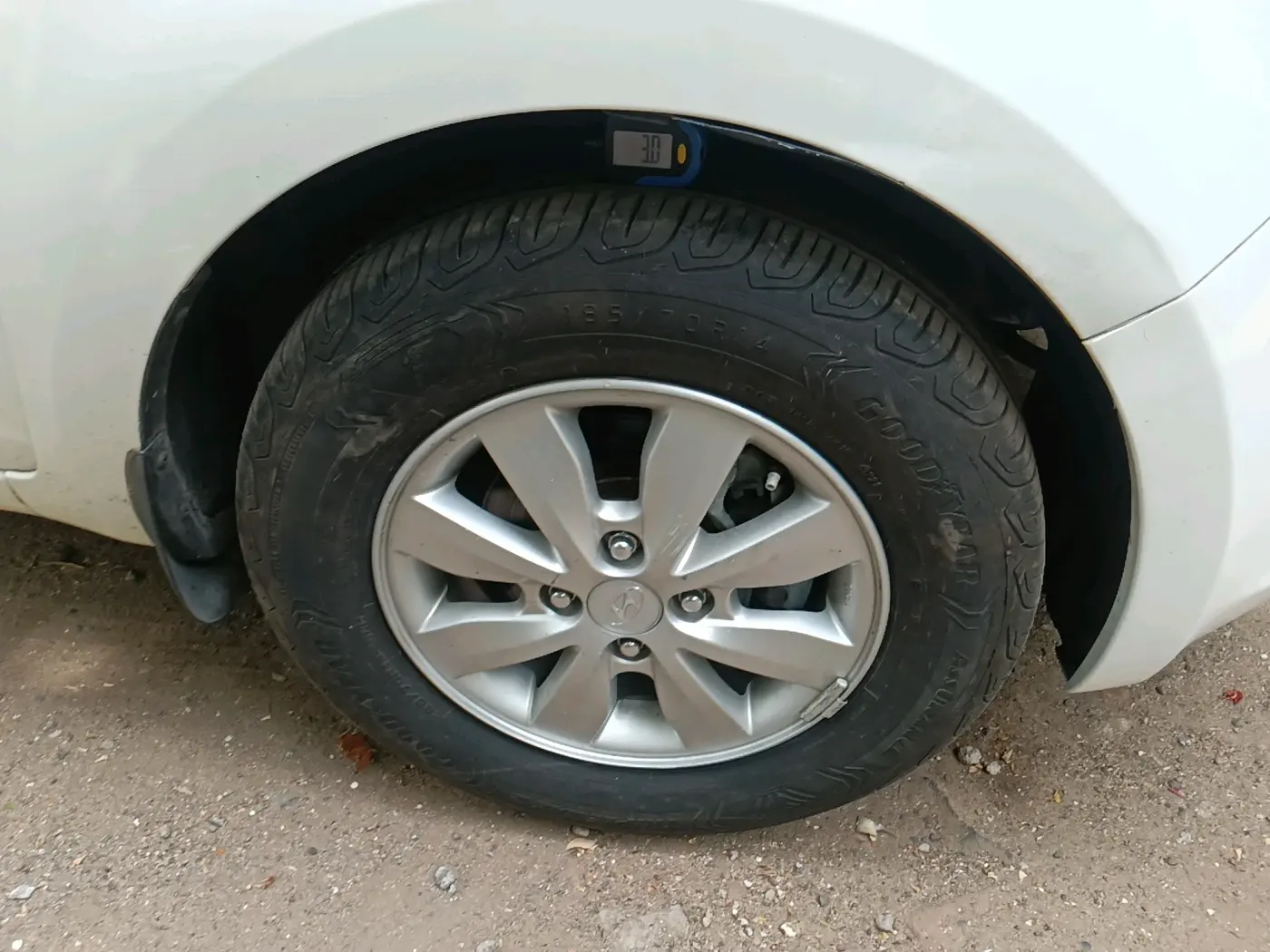 2012 Hyundai i20 SPORTZ 1.2, Petrol, Manual, 81,624 km, tyre