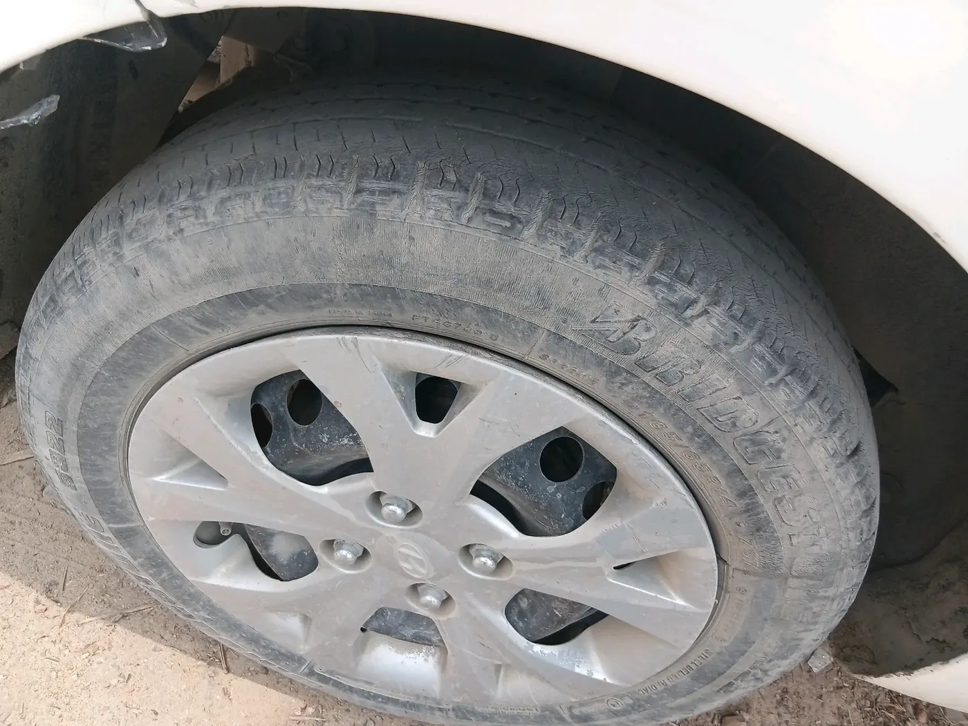 2019 Hyundai Xcent S 1.2, Petrol, Manual, 59,232 km, tyre