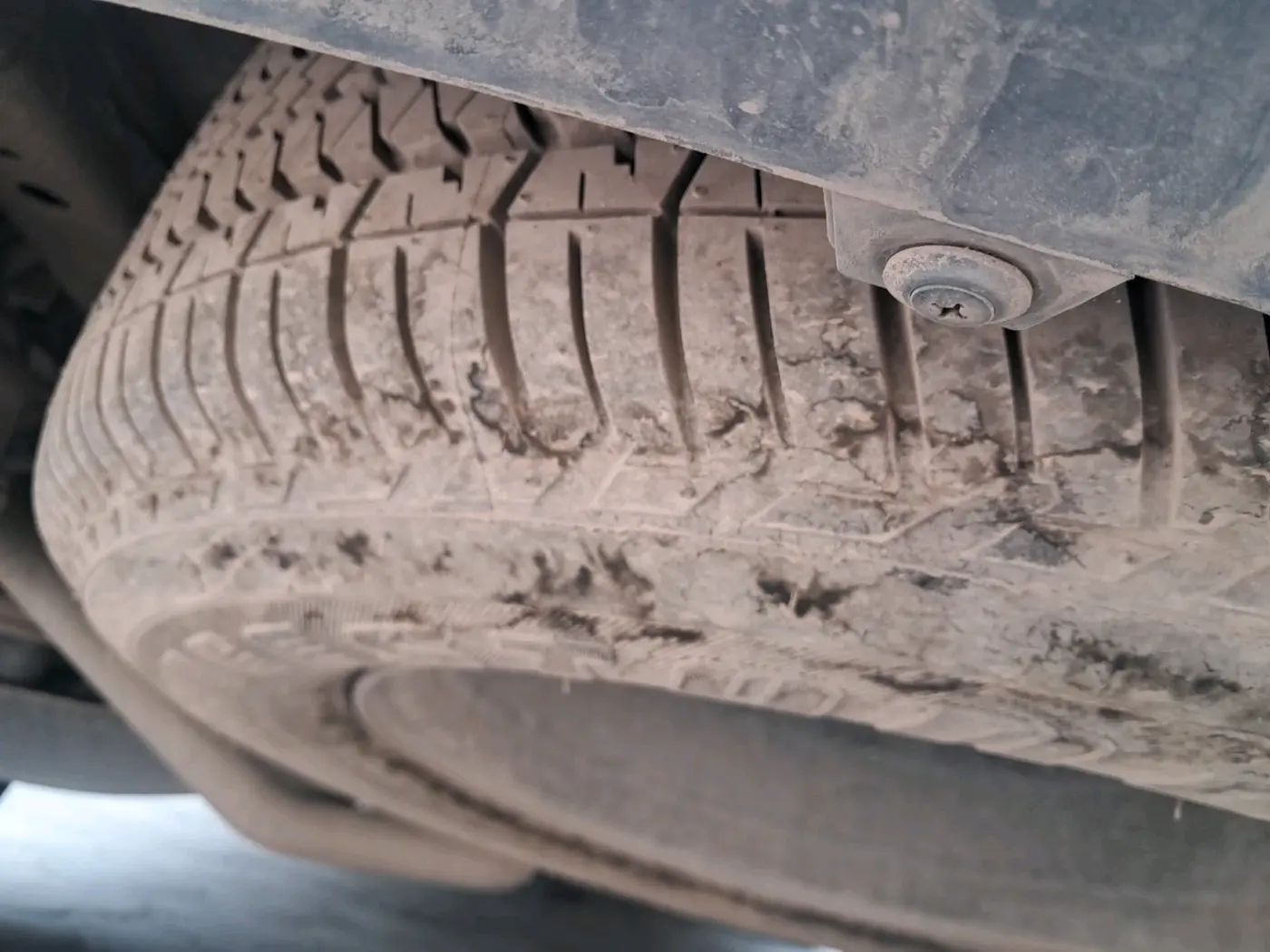 2019 Mahindra XUV500 W9 AT, Diesel, Automatic, 72,851 km, tyre