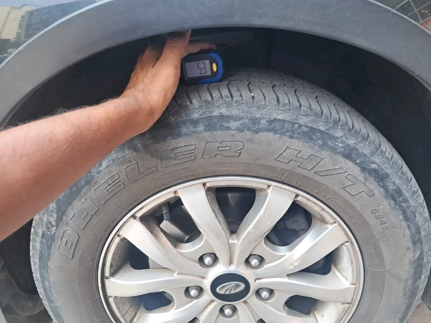 2019 Mahindra XUV500 W9 AT, Diesel, Automatic, 72,851 km, tyre
