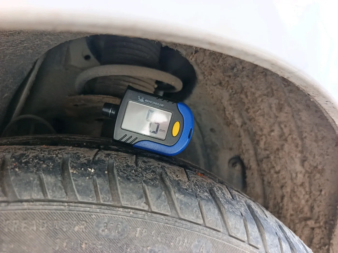 2020 Tata Tiago XZ PETROL, Petrol, Manual, 72,127 km, tyre