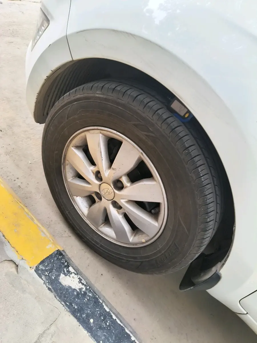 2014 Hyundai i20 ASTA 1.2, Petrol, Manual, 57,382 km, tyre