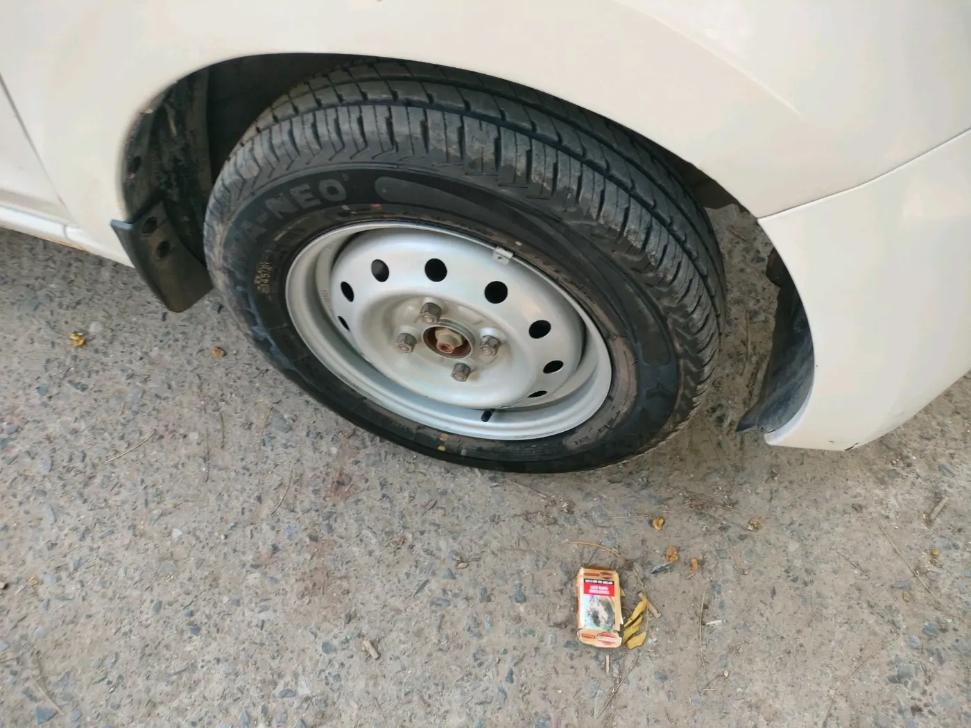 2023 Maruti Alto K10 LXI, CNG, Manual, 47,848 km, tyre