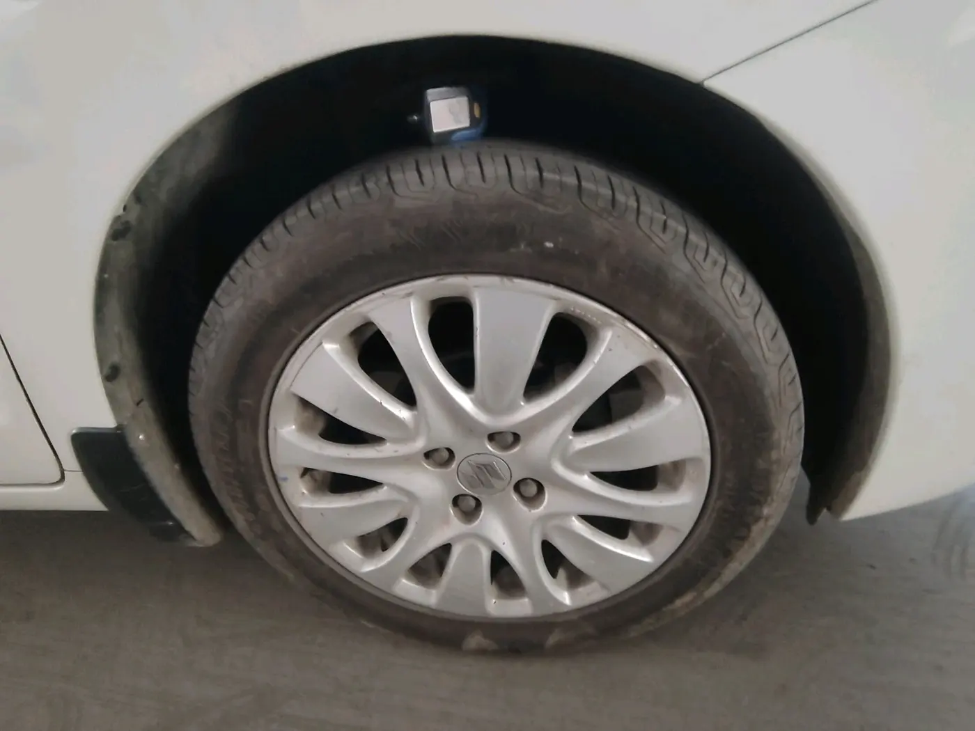2015 Maruti Baleno ALPHA PETROL 1.2, Petrol, Manual, 86,060 km, tyre