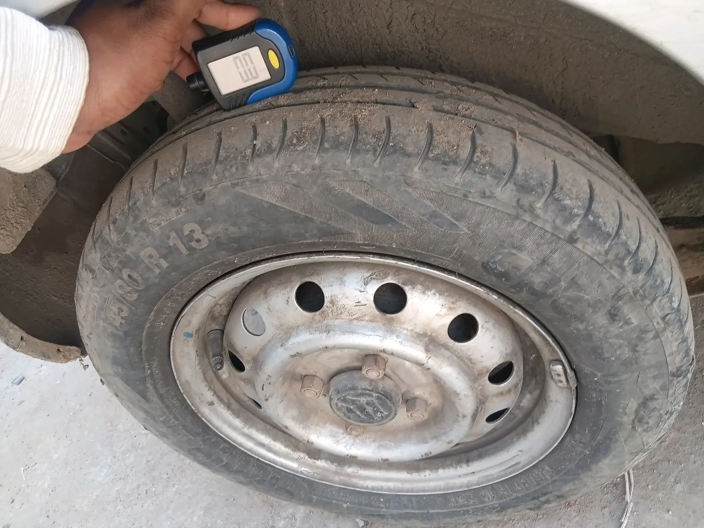 2012 Maruti Wagon R 1.0 VXI, Petrol, Manual, 93,996 km, tyre