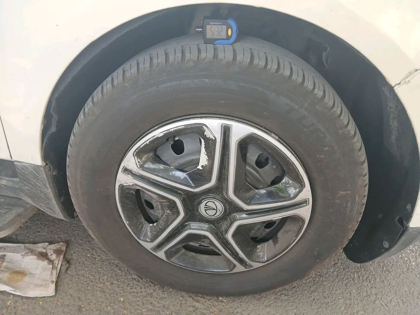 2020 Mahindra MARAZZO M2 8 STR, Diesel, Manual, 88,523 km, tyre