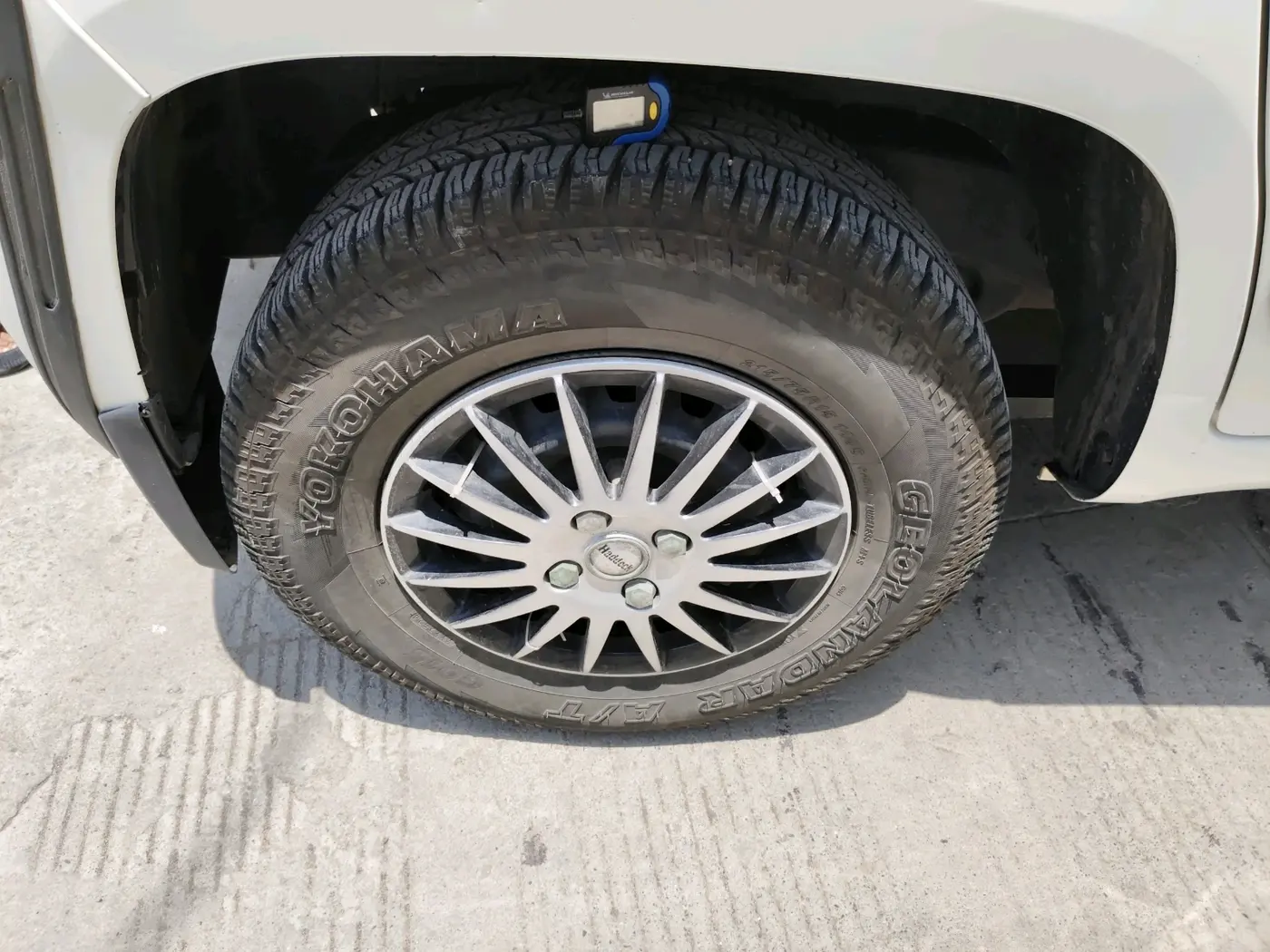 2018 Mahindra TUV300 T6 PLUS, Diesel, Manual, 86,785 km, tyre