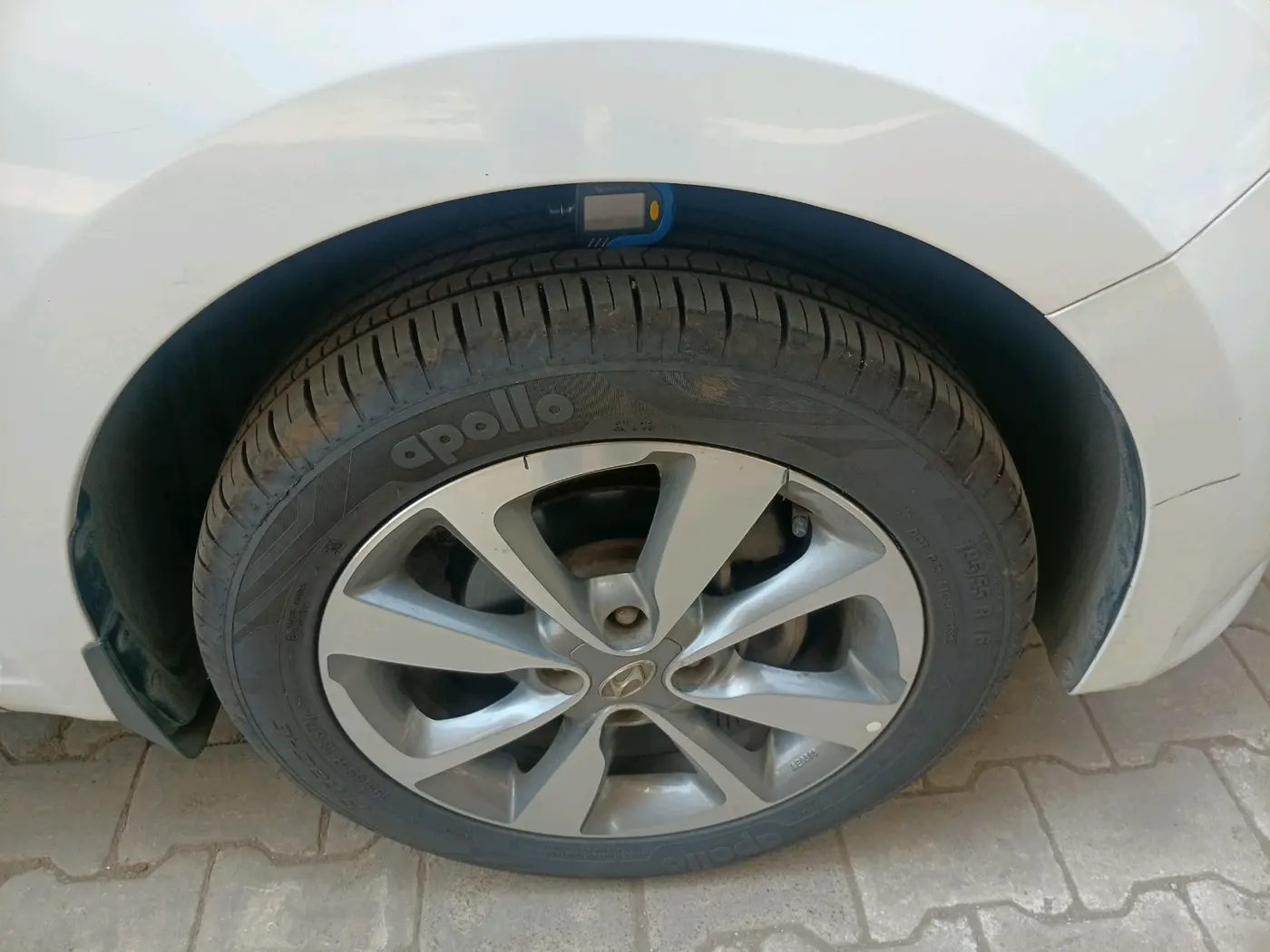 2018 Hyundai Elite i20 ASTA 1.2 DUAL TONE, Petrol, Manual, 45,780 km, tyre