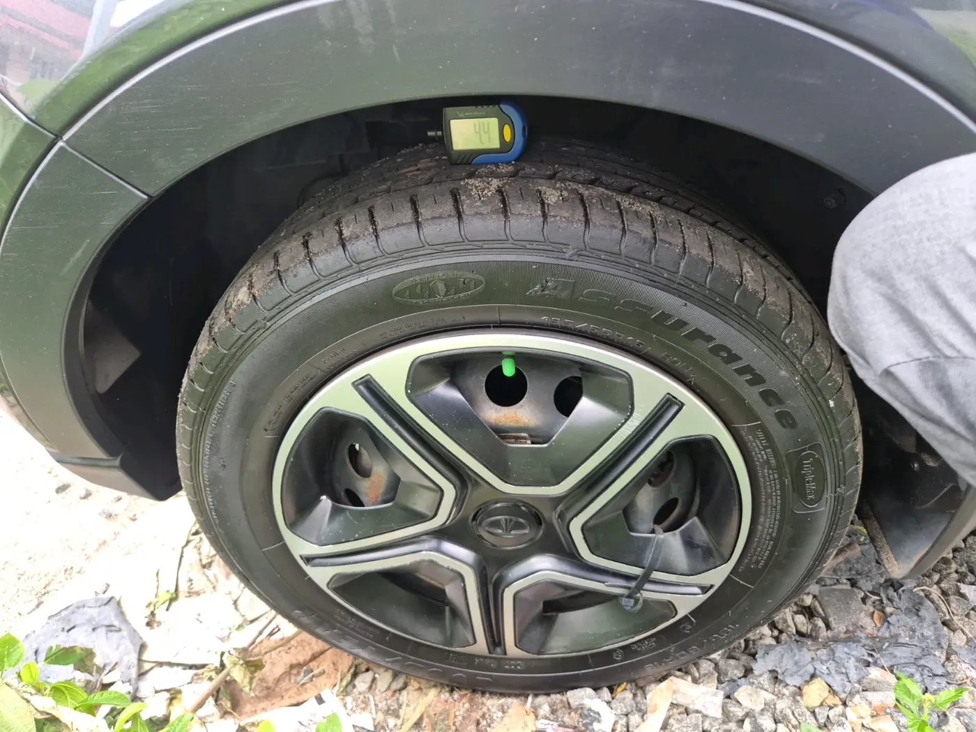 2023 Tata NEXON XM SUNROOF PETROL, Petrol, Manual, 23,122 km, tyre